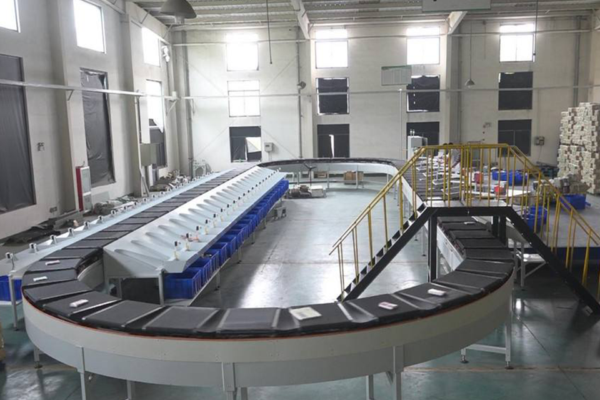 Cross Belt Sorting System - 交叉分揀線系統 - HSM Industrial Solution - 2
