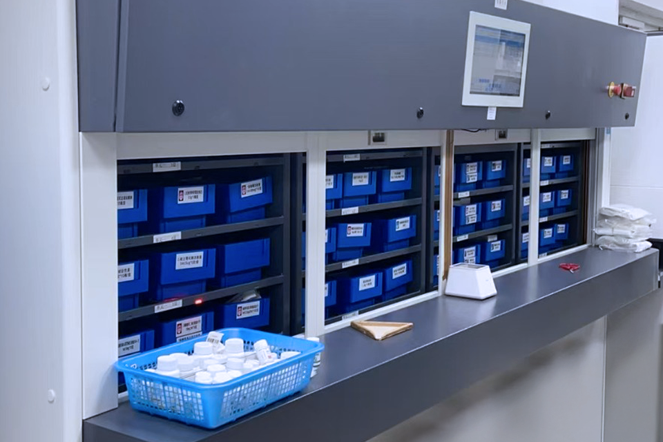 垂直式自動倉庫