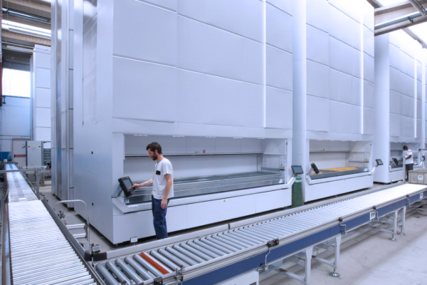 Vertical Automatic Warehouse - 垂直式自動倉庫 - HSM Industrial Solution - 3