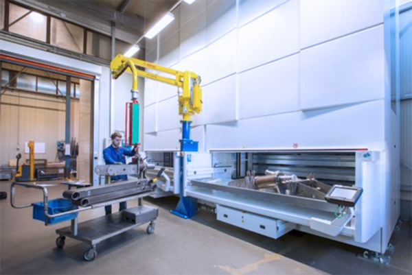 Vertical Automatic Warehouse - 垂直式自動倉庫 - HSM Industrial Solution - 4